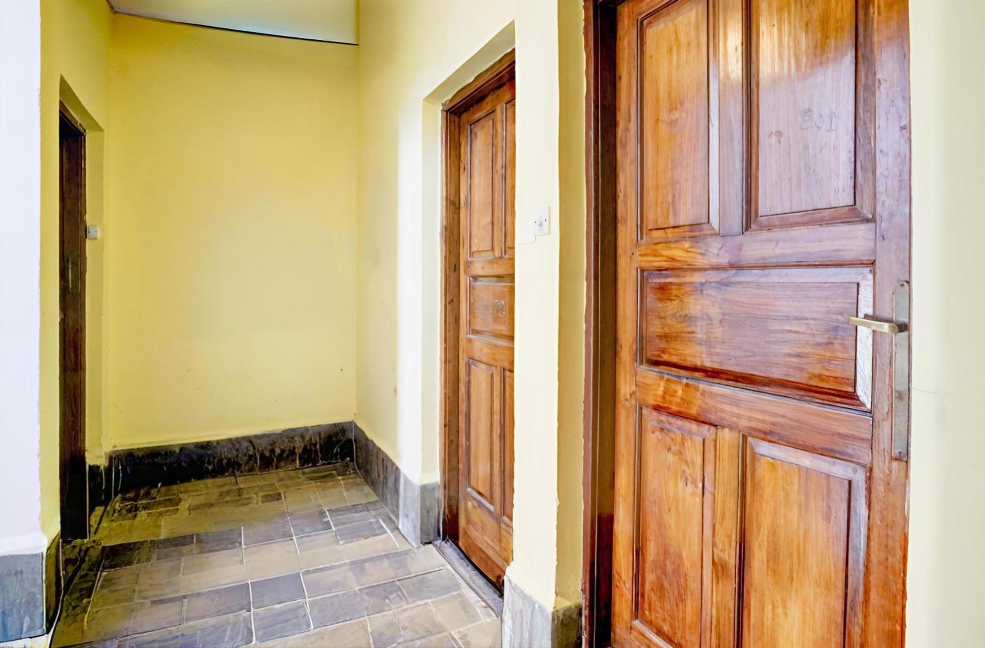 Ocean Walk Apartments 2Bhk Calangute Exterior photo